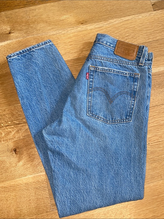 Levi's Denim - Levi’s Wedgie Fit Blue Denim Jeans Factory Distressed Button Fly Tapered 27